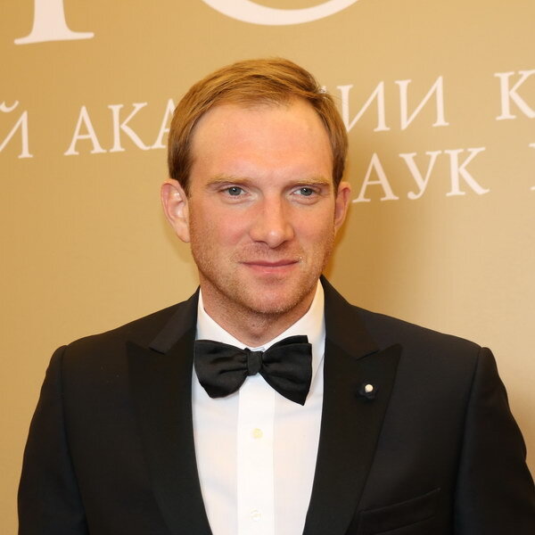     Андрей Бурковский получил первую большую роль в спектакле в США