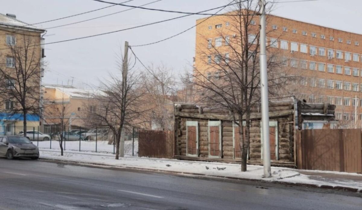     Аварийное здение. Источник: ngs24.ru Автор фото: Мария Ленц