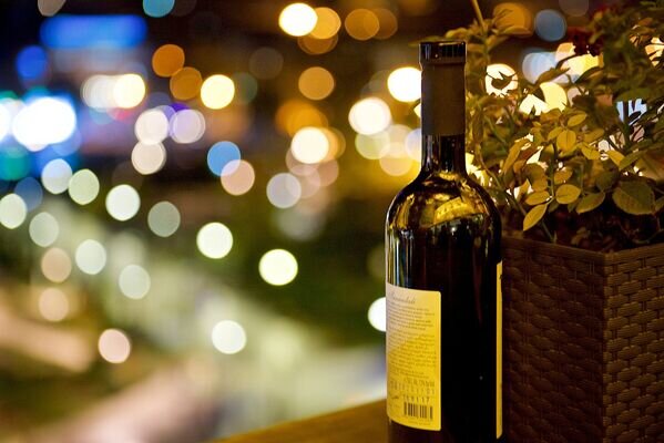  Бутылка грузинского вина / Alexander Imedashvili