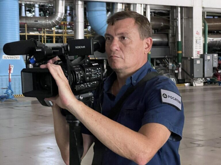    Оренбургский телеоператор Алексей Назин работает на новой российской территории Кристина Просвиркина