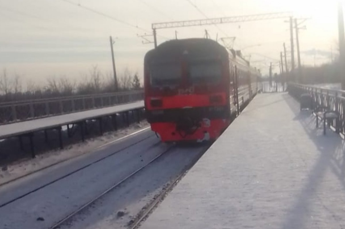 Движение поездов на перегоне Звезда - Чапаевск открыто по одному пути |  АиФ-Самара | Дзен