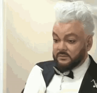 Здесь Филипп посылает журналистов в далёкое путешествие. Кадры архивные, но сейчас мало что изменилось.