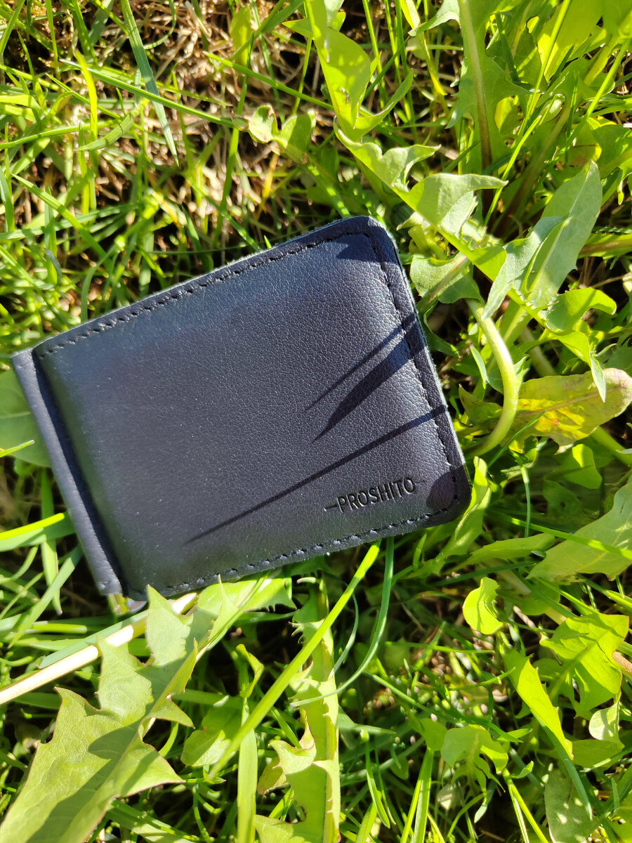 Товары из кожи. Зажим кожанный