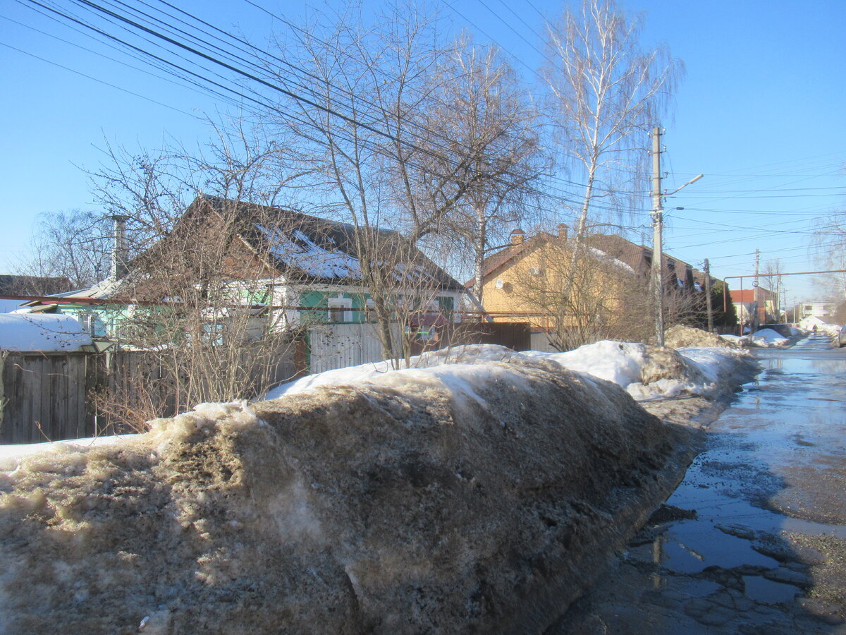 открытка с завершением рабочего дня. утро воскресенья мемы. я не двигаюсь по воскресеньям. говорящие планеты. по воскресеньям или по воскресениям.