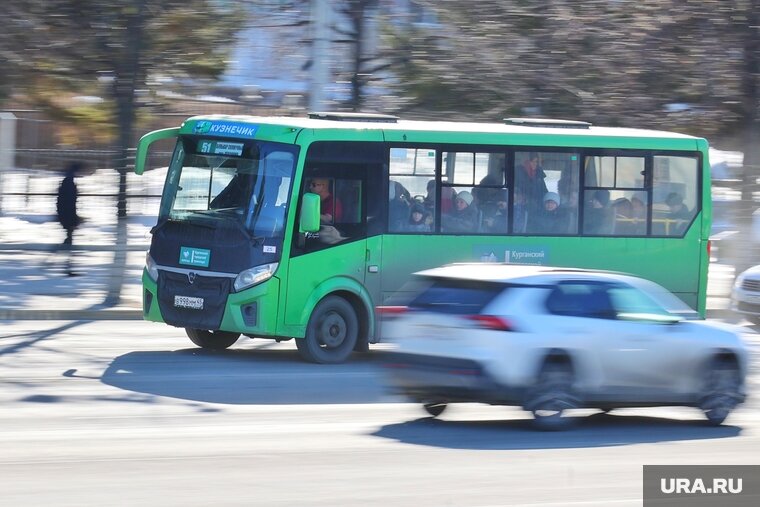 автобус курганец. муниципальное транспортное управление. движение автобусов города кургана. движение автобусов города кургана. схема движения общественного транспорта кинешма.