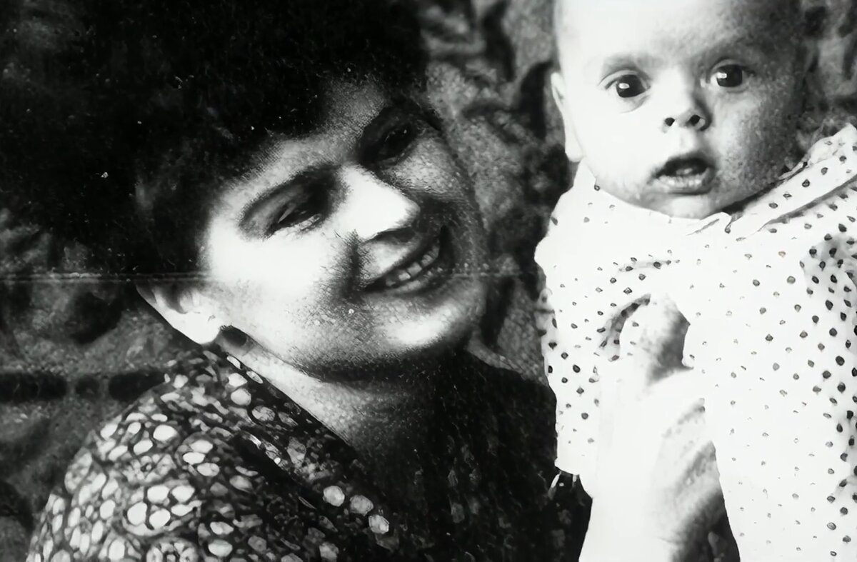 Елена Баранова с дочерью Катей. Фото из интернета.