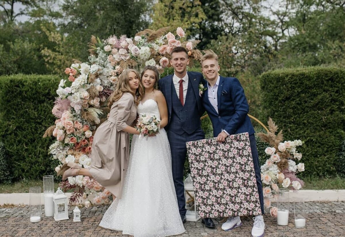 Свадьба. Необычные свадебные фотосессии. Профессиональный фотограф на свадьбу. Свадьба видимо. Фотограф на свадьбу.