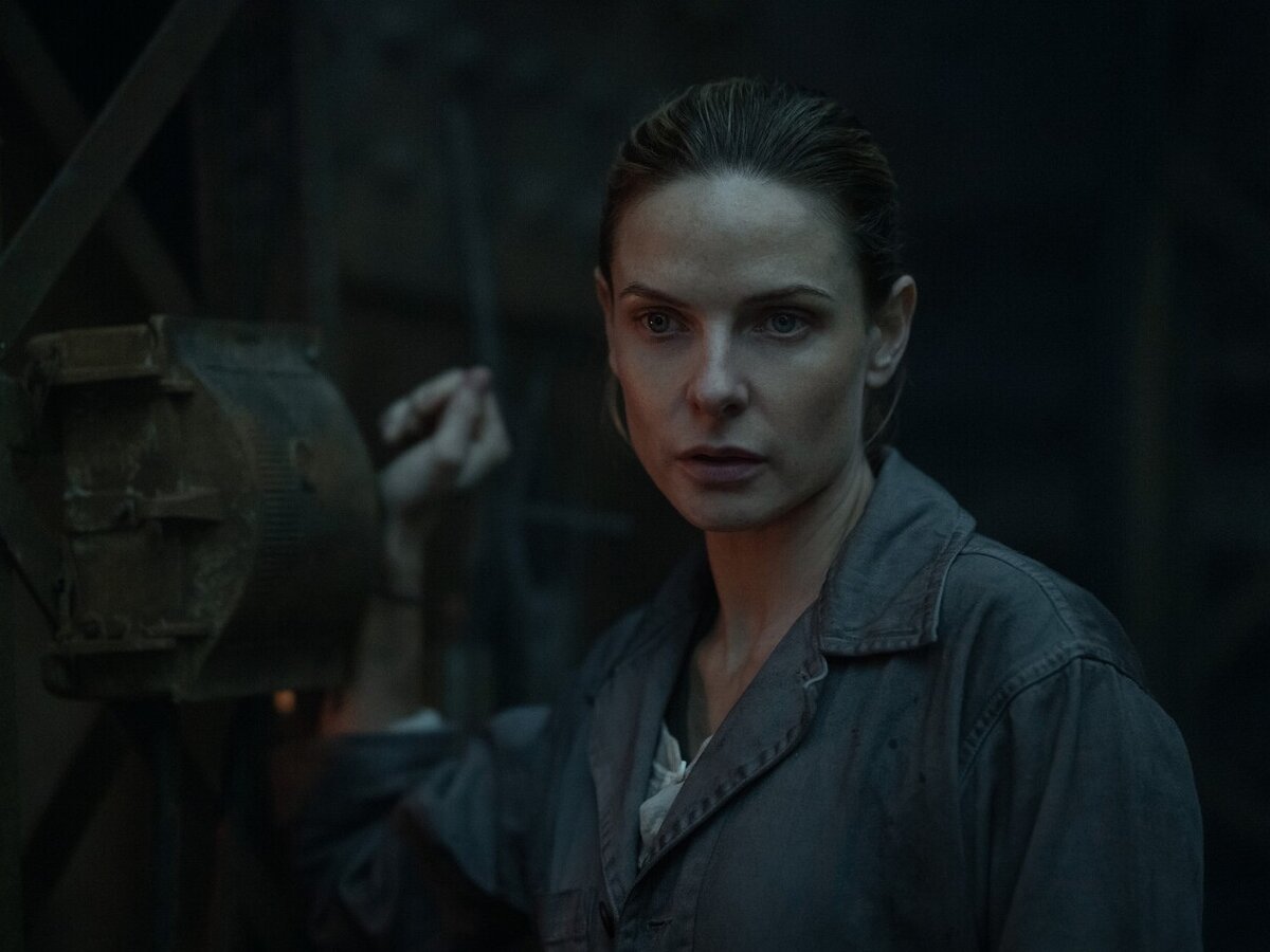 Кадр из мини-сериала «Укрытие», 2023 год, режиссеры Адам Бернштейн, Берти, Дэвид Семел, Мортен Тильдум