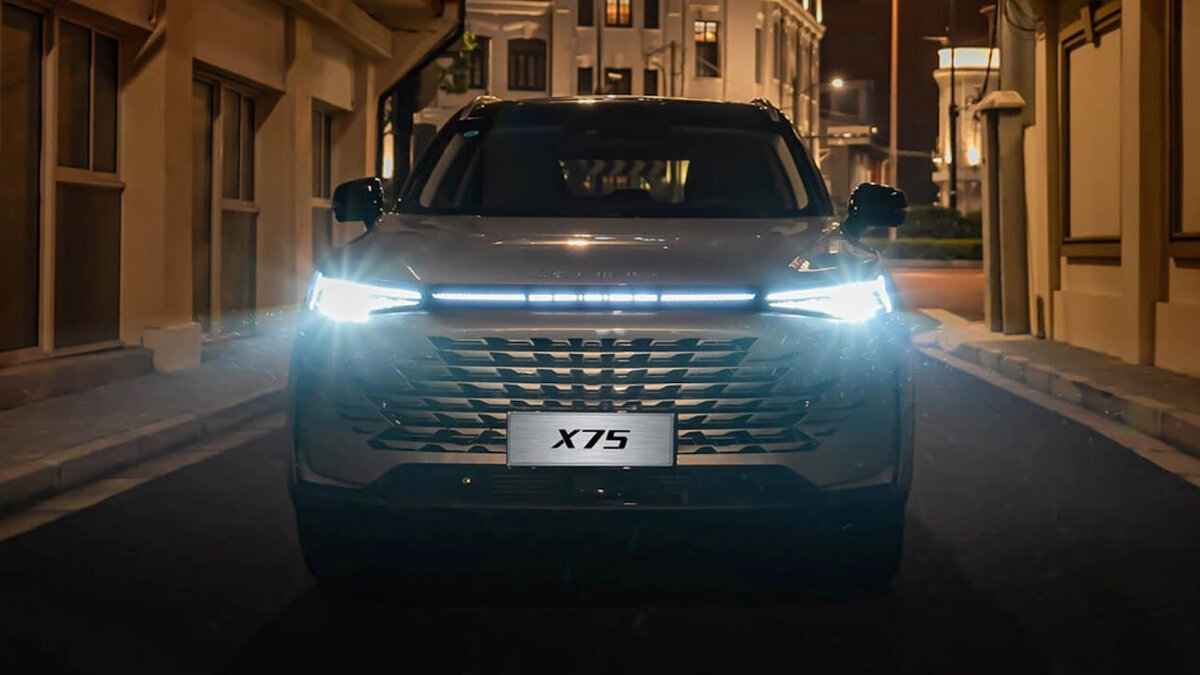    BAIC X75. Фото BAIC