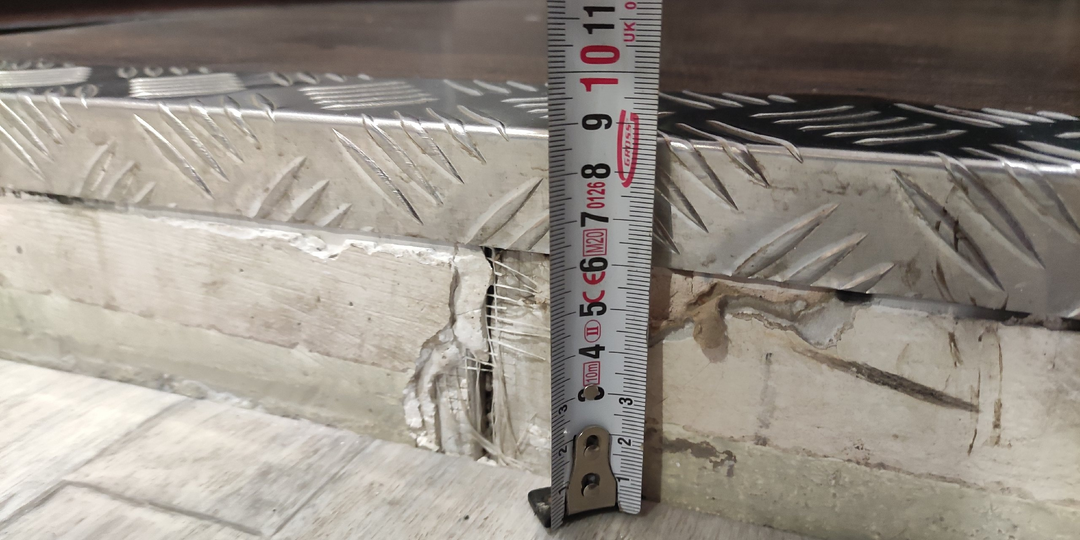 Единственный тип полов, который в Финляндии считают самым надёжным, тёплым, дешёвым и сухим. Почему в России он мало у кого получается