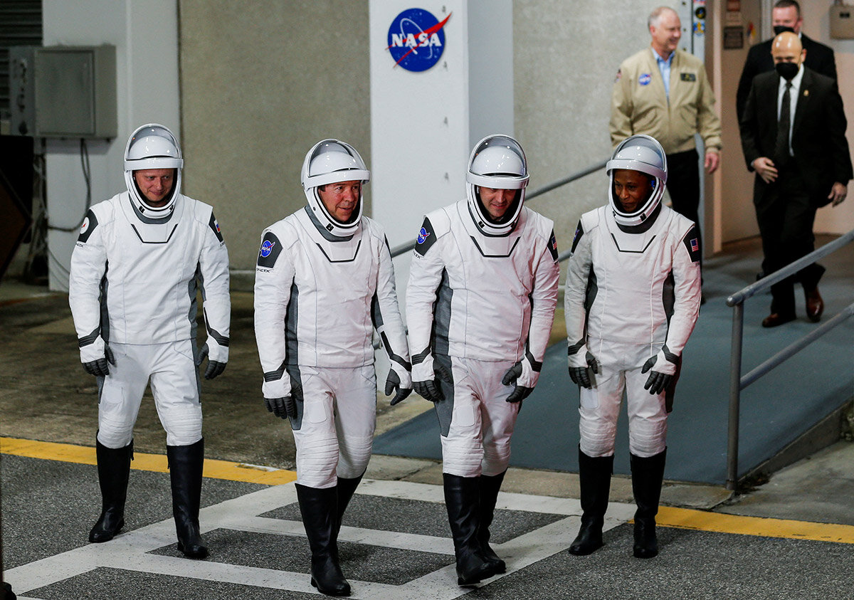 Joe Skipper / Reuters📷Александр Гребенкин, Мэттью Доминик, Майкл Барратт и Джанетт Эппс