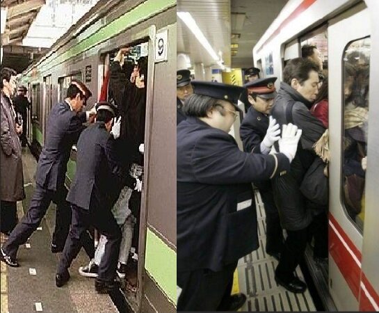 толкатели-помощники в метро, Япония.