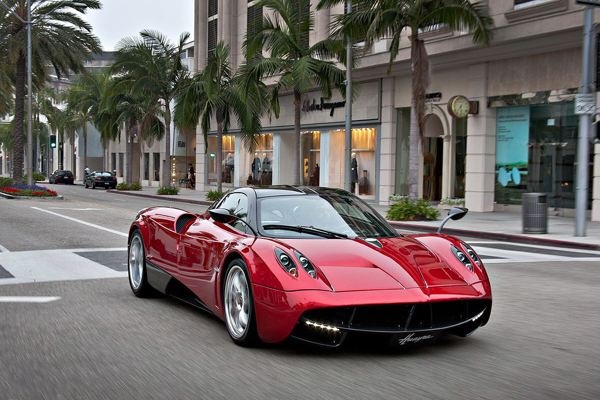 Pagani Huayra. Феррари Пагани Хуайра. Пагани Уайра 2022. Pagani Huayra цвета.