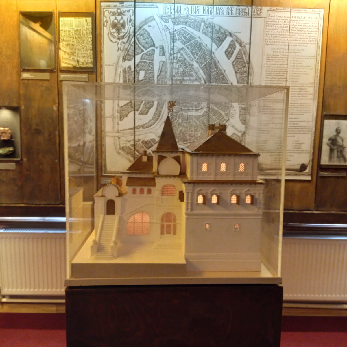 Макет "Палаты бояр Романовых"