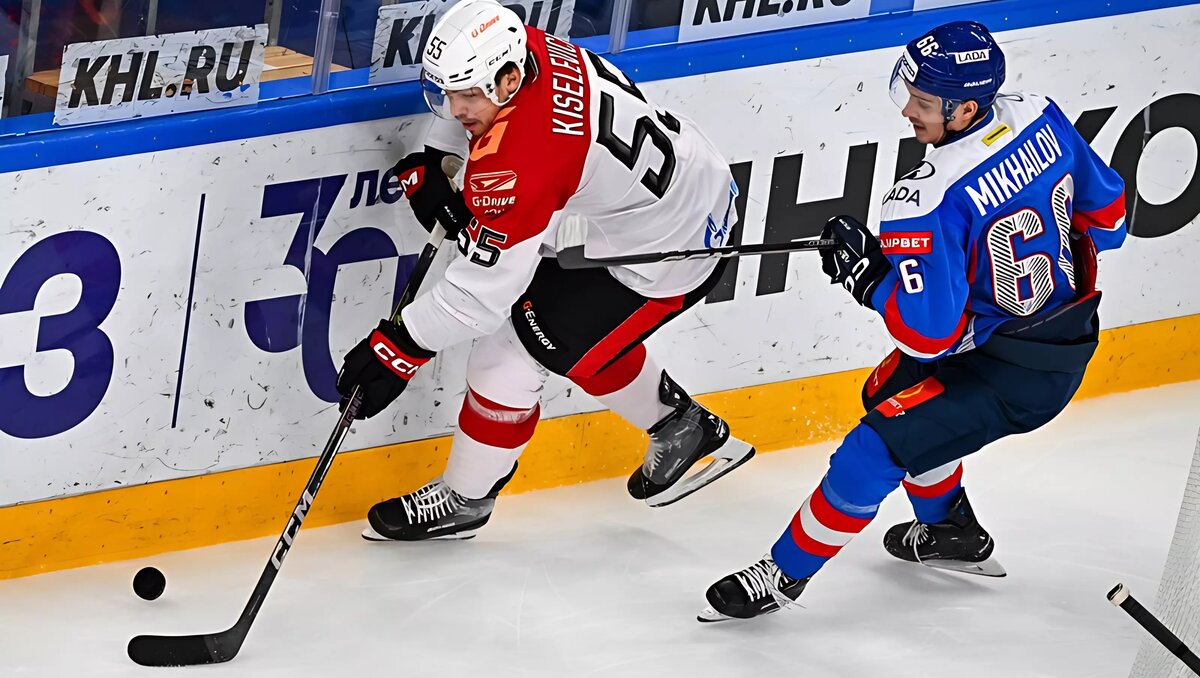     Две домашние игры остались за «ястребами» — 5:1, 3:2 ОТ.