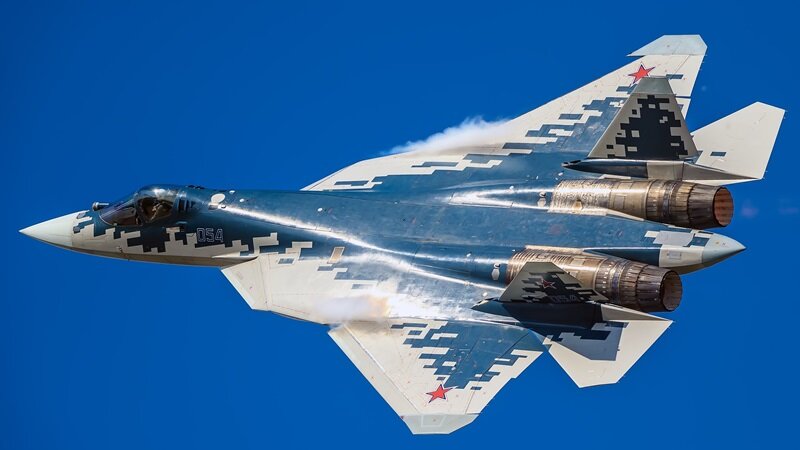 На фото: Су-57 многоцелевой самолет стелс пятого поколения. Источник: https://e-news.su/uploads/posts/2020-02/1581269575_e-news.su_1580992721_-90m-3_cr_cr.jpg