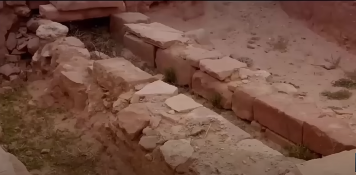 Льюльяйльяко вершина. Загадка про горшок детский. Панини санскрит. Санскрит рукопись книга. Дева льюльяйльяко мумия.