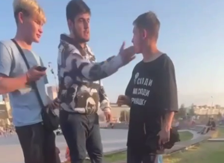 Молодежный форум баннер. Легко ли быть молодым гуф. Фото молодого человека. Гор быть молодым. Программа для молодежи.