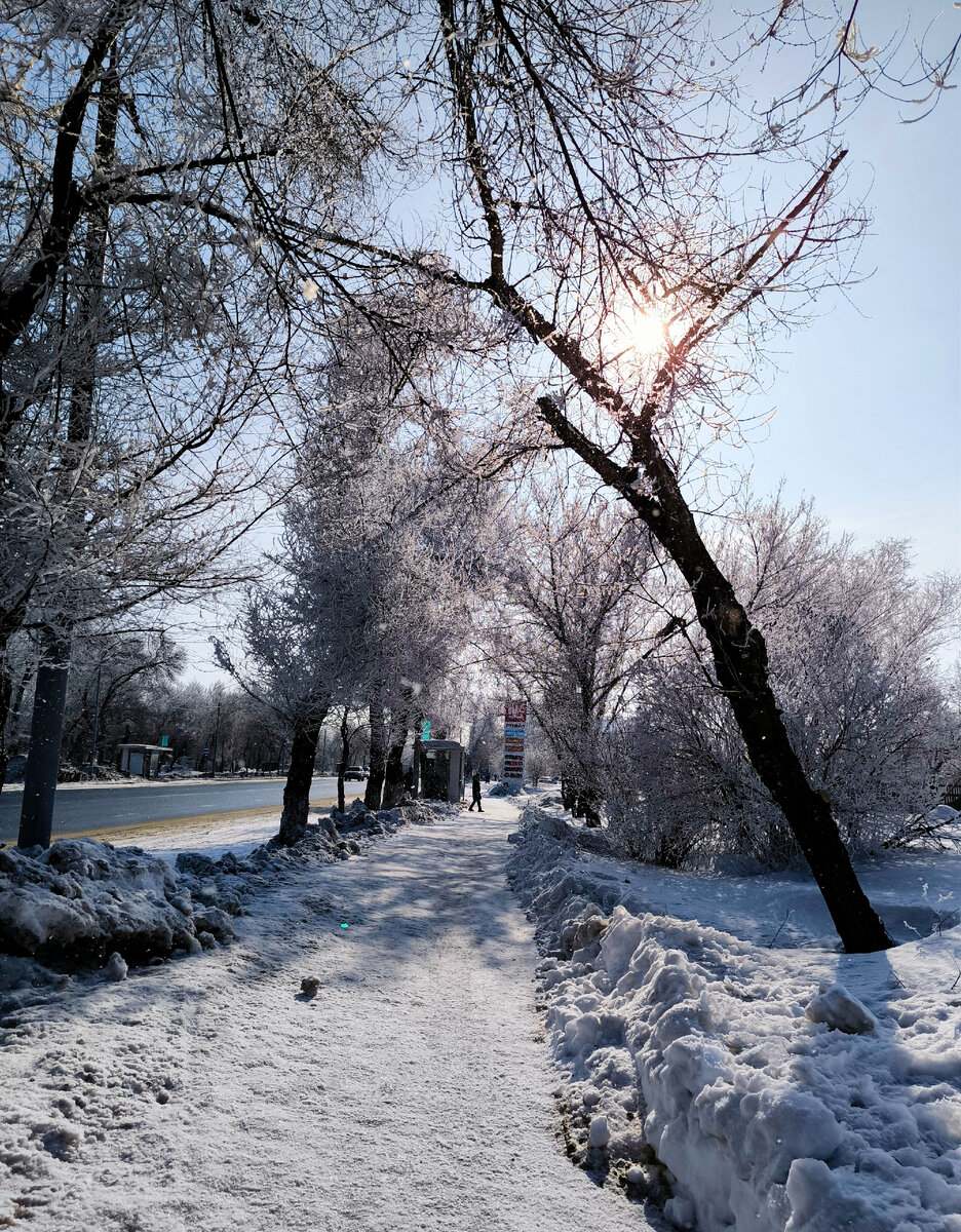 Оренбург, пр-т Братьев Коростелевых, начало марта