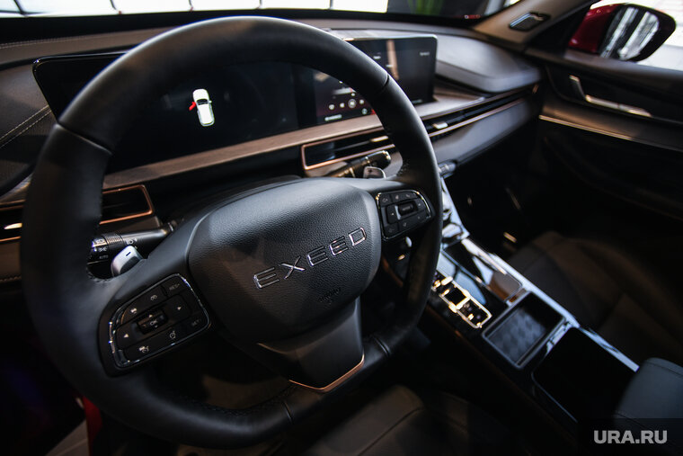    Авто должно появиться у театра не позднее 30 апреля