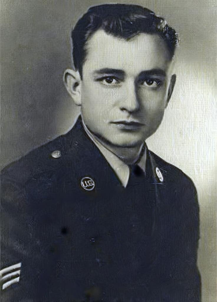 Сержант ВВС США Джон Р. Кэш