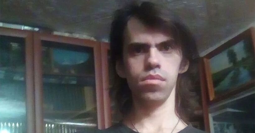 На фото Василий Феськов. Его отец ушёл из семьи, когда Василию было всего 2 месяца