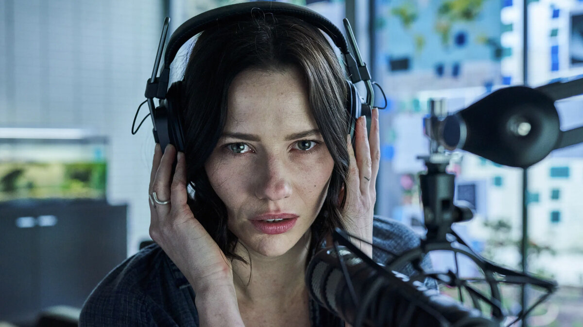 Кадр из фильма "Монолит"