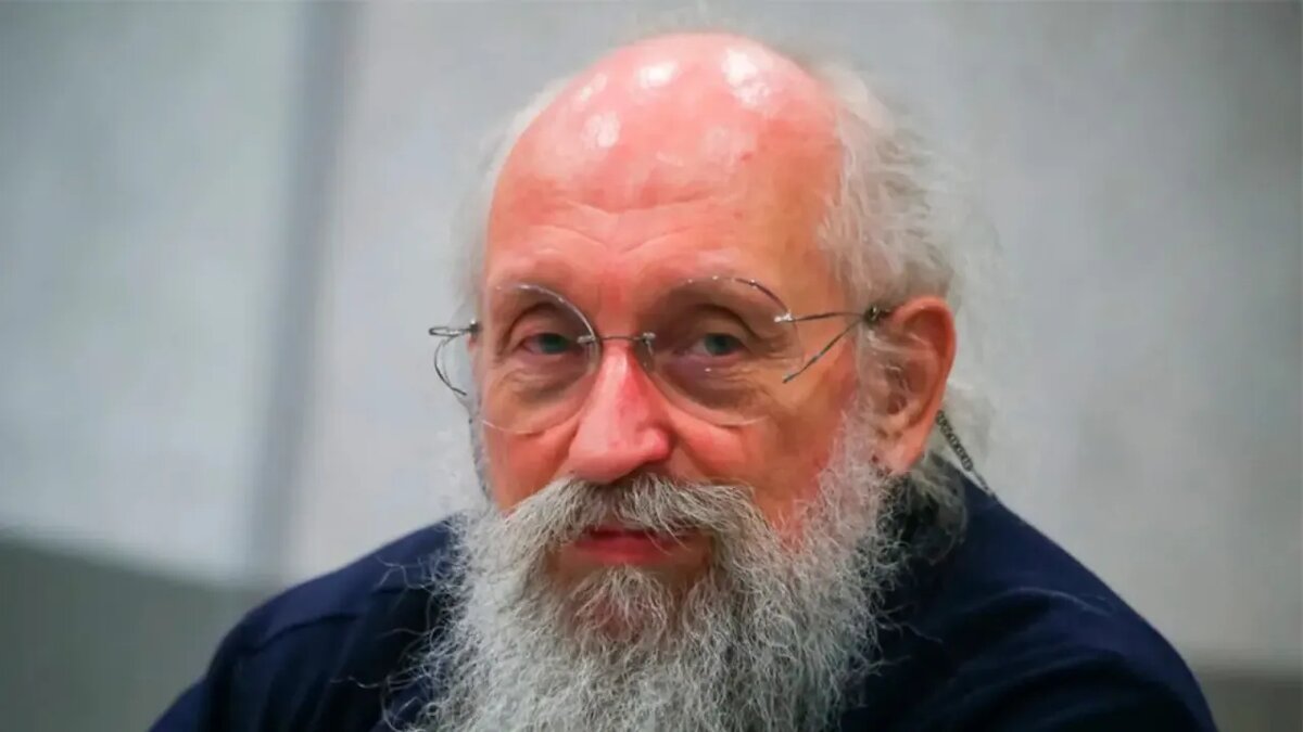   Анатолий Вассерман.