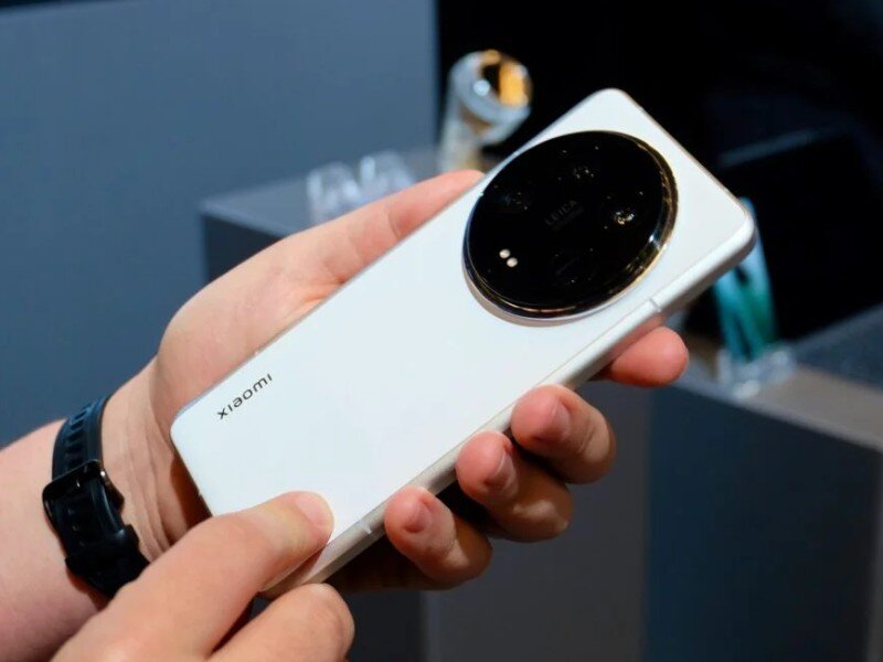    Автономность Xiaomi 14 Ultra сравнили с другими флагманами [ВИДЕО]