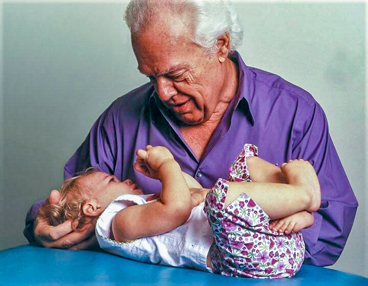 Основатель и разработчик Краниосакральной терапии JOHN ЕDVIN UPLEDGER, DO, OMM, USA