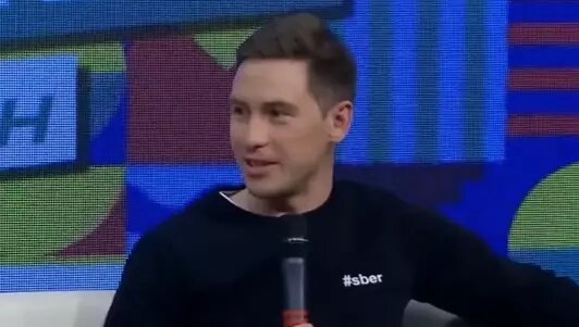     В Татарстане новый управляющий отделением Сбербанка Руслан Салимов в течение нескольких лет ждал кадровый рост. По его словам, все это время шли переговоры о назначении.