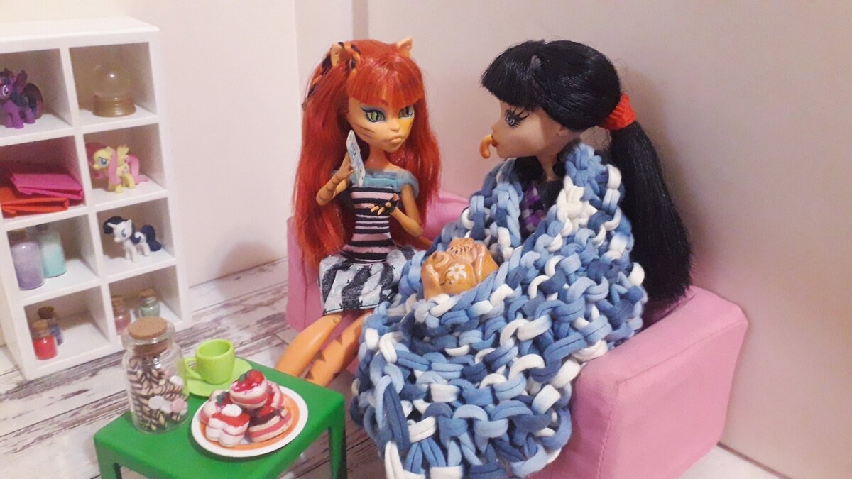 Но болезнь не помешала нам посмотреть и смонтировать видео для дзен-блога