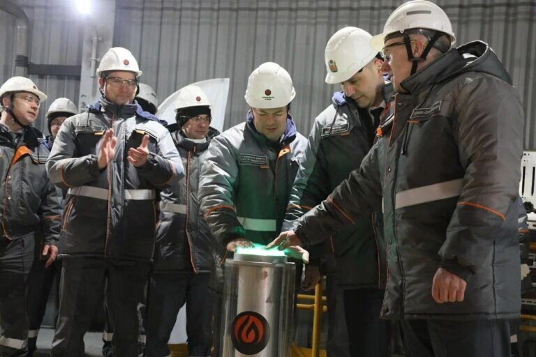    Денис Паслер на «Уральской Стали» принял участие в запуске супермаркета чугуна Андрей Севостьянов