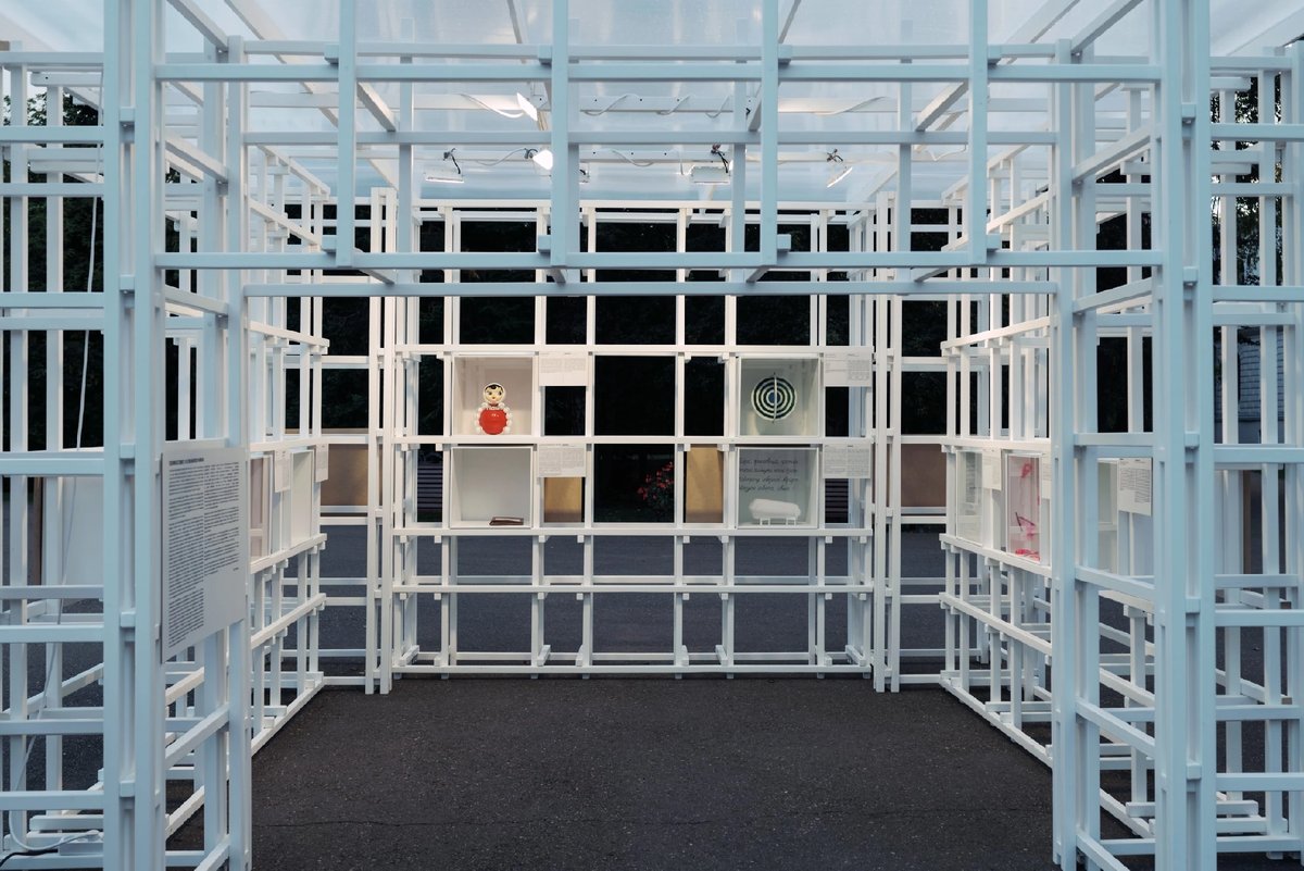 Павильон к 10-летию Сибирского филиала ГЦСИ, ГМВЦ «РОСИЗО», ГМИИ «Художники все помнят». Куратор Лукия Мурина, экспозиционер Николай Исаев. 2023