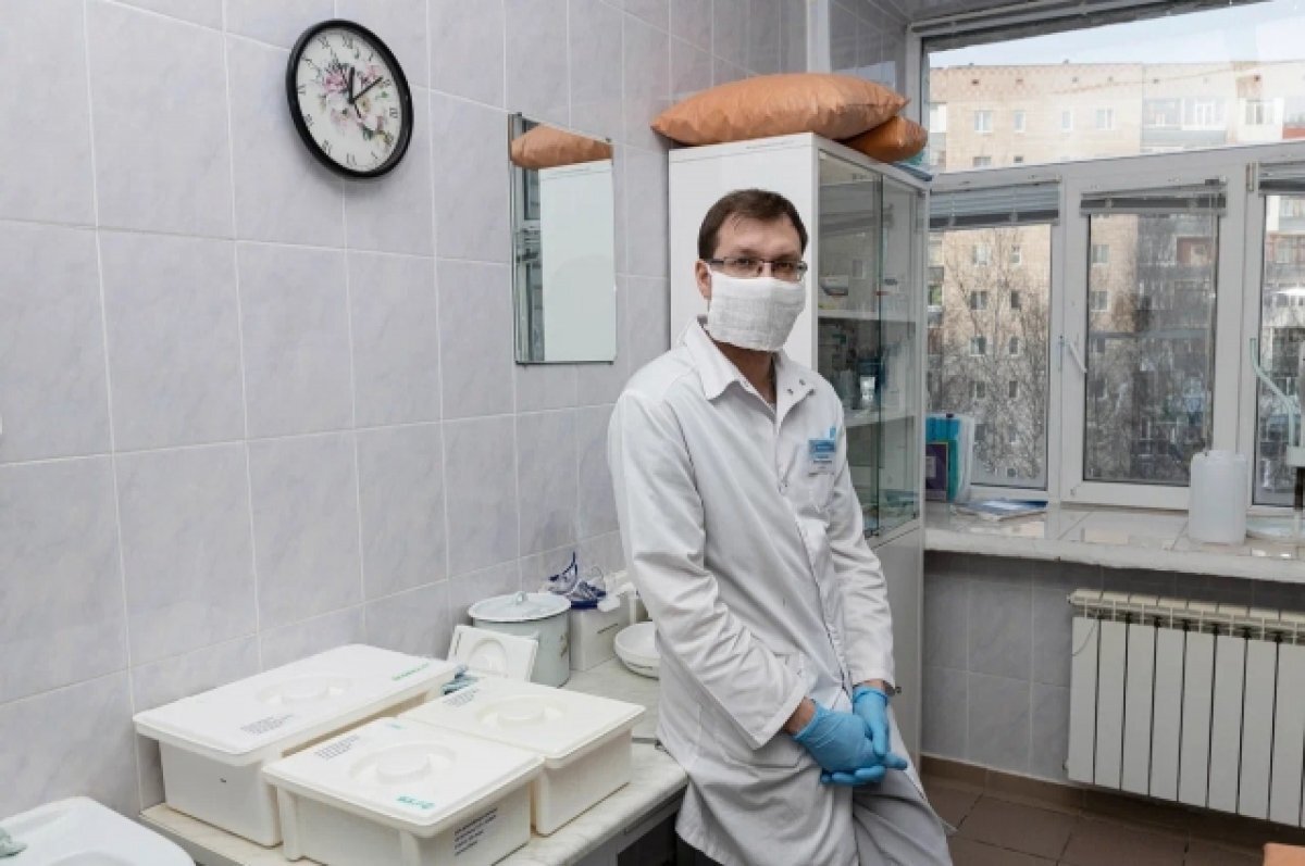    Томский хирург получил медаль «За спасение погибавших» за работу в зоне СВО