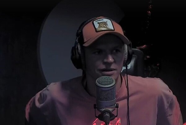    Дмитрий Тарасов признался, что сейчас безработный