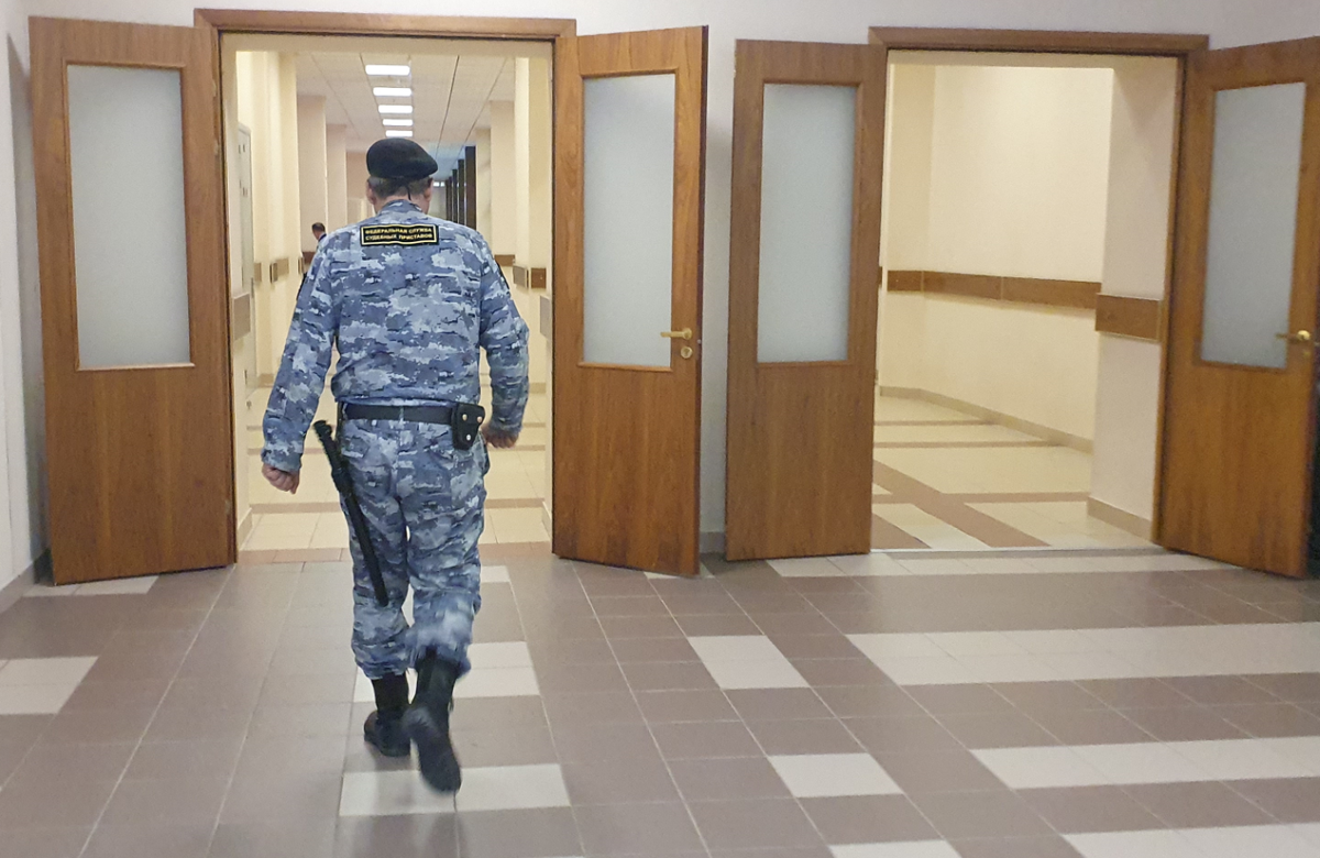 Иллюстрация: СЗИЦ "Человек и закон" - ЦЖР "Резонанс"