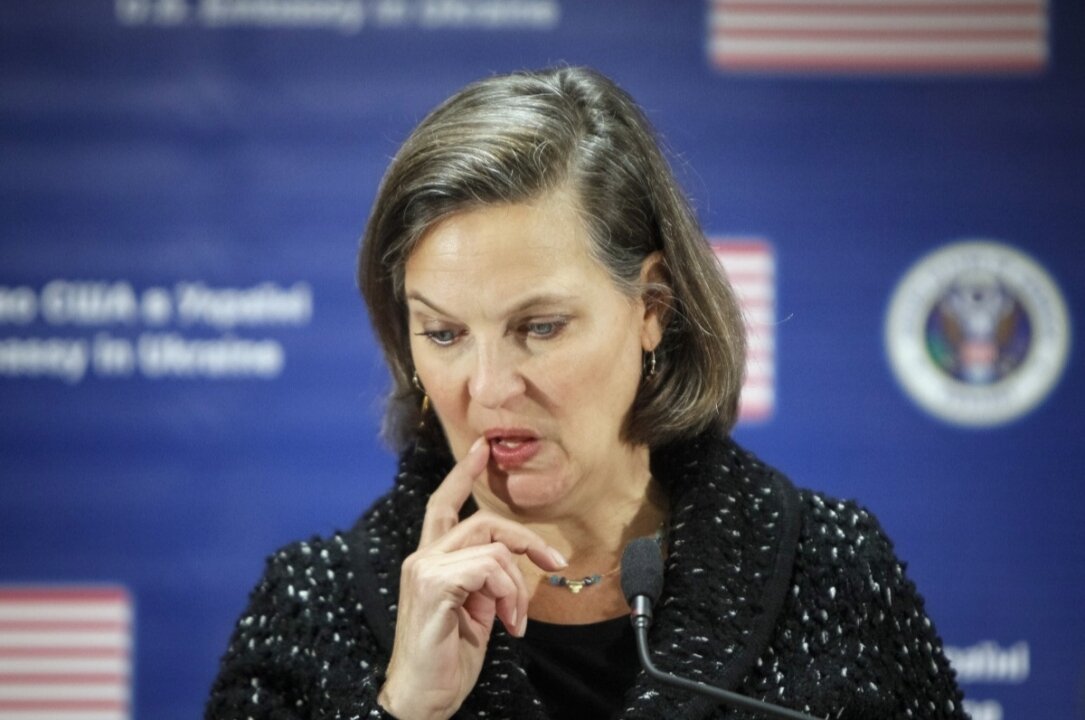    Захарова объяснила грядущую отставку Нуланд провалом антироссийского курса США