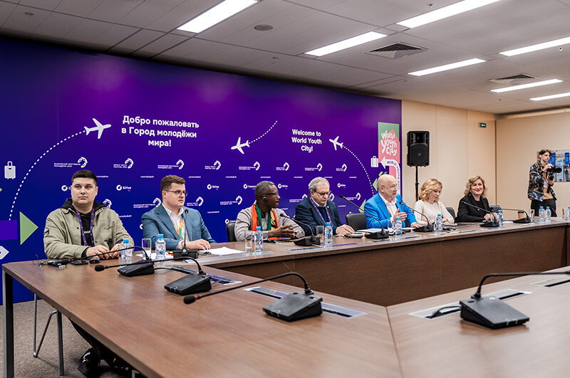    Фото: пресс-служба Ассоциации волонтерских центров