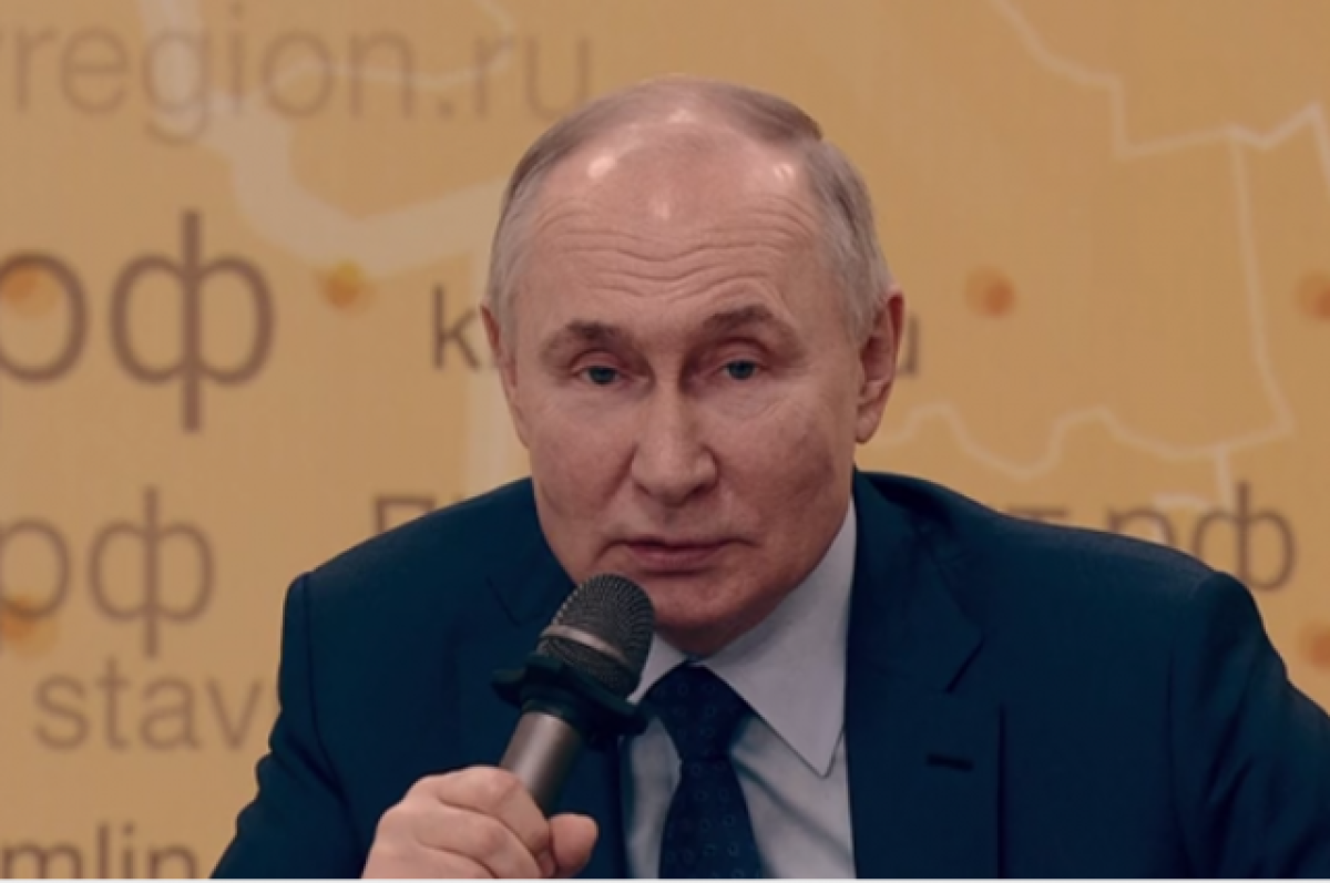    Путин: поставки товаров в РФ в виде гумпомощи в 90-х обернулись проблемами