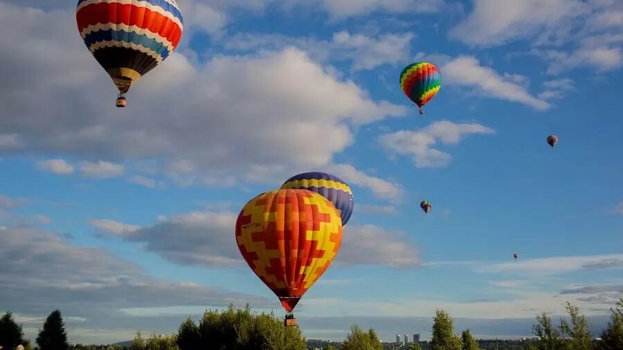     Фестиваль аэростатов «Приволжская фиеста» (0+) снова будет организован в Нижнем Новгороде. В 2024 году его проведут с 14 по 18 августа. Организаторы опубликовали информацию в социальных сетях.