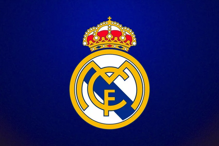 Футбольный клуб Реал Мадрид, один из самых прославленных и титулованных клубов мирового футбола, имеет за своей спиной богатую историю, начавшуюся более ста лет назад.