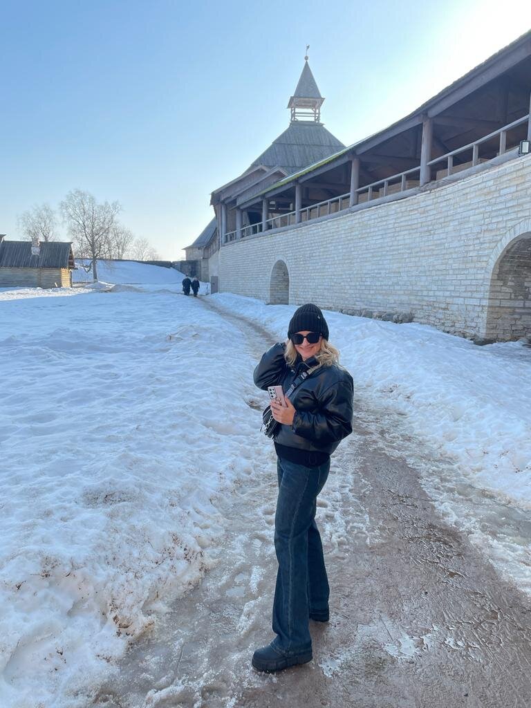 Автор блога любитель попутешествовать, хоть даже и всего на денёк.