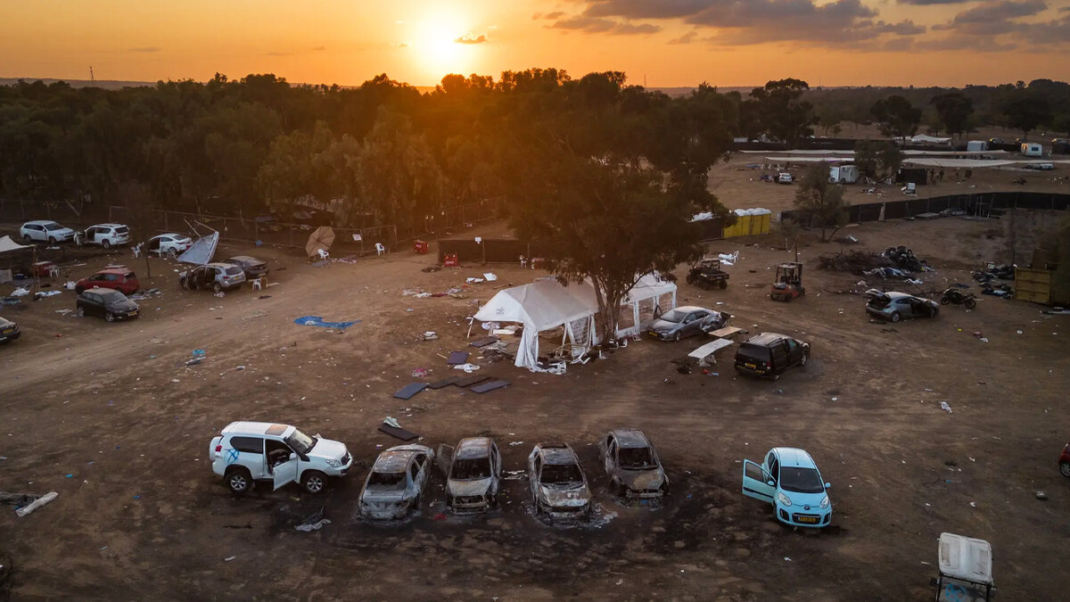 Место музыкального фестиваля после нападения террористов ХАМАС