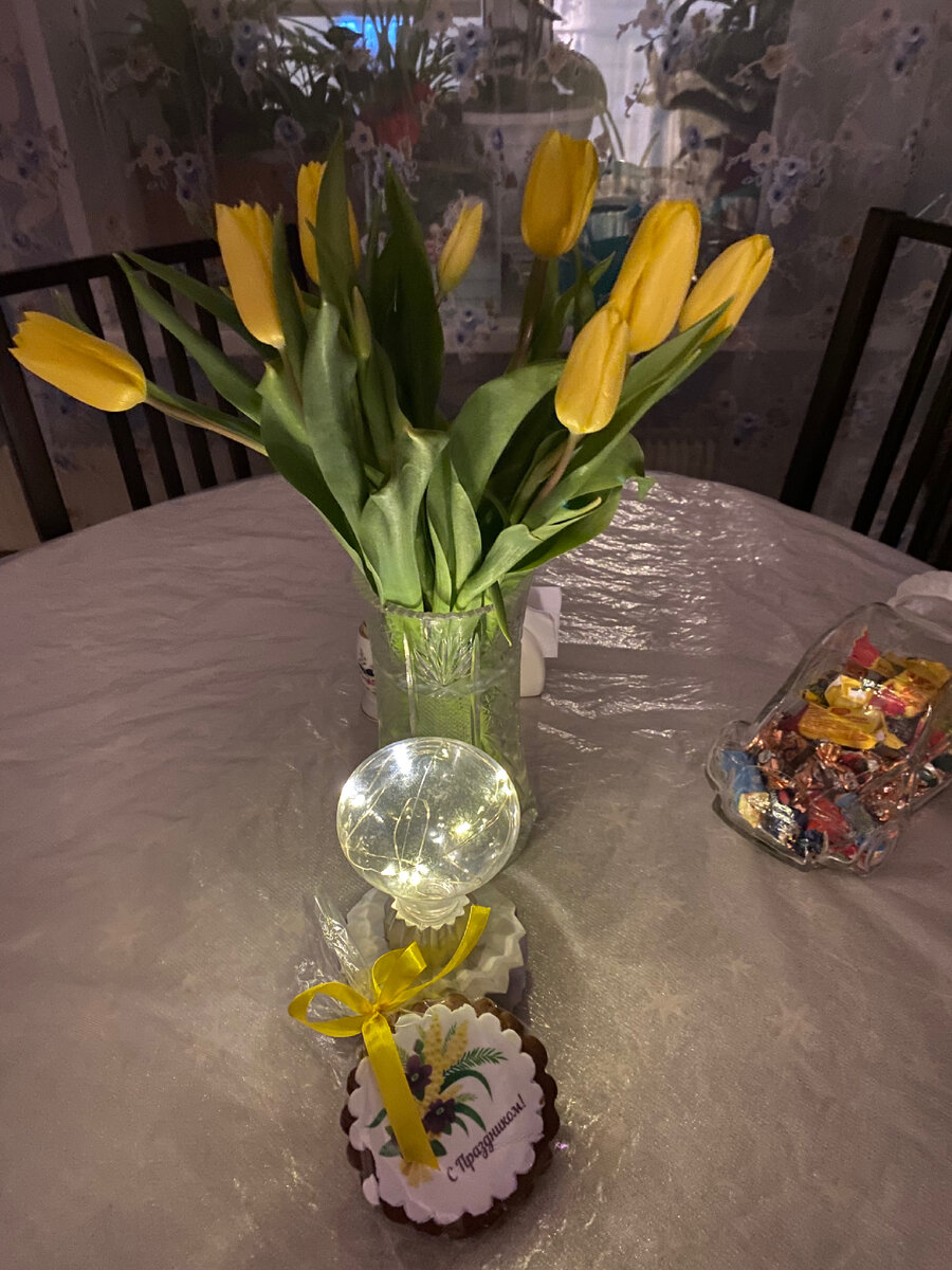 Желтые тюльпаны