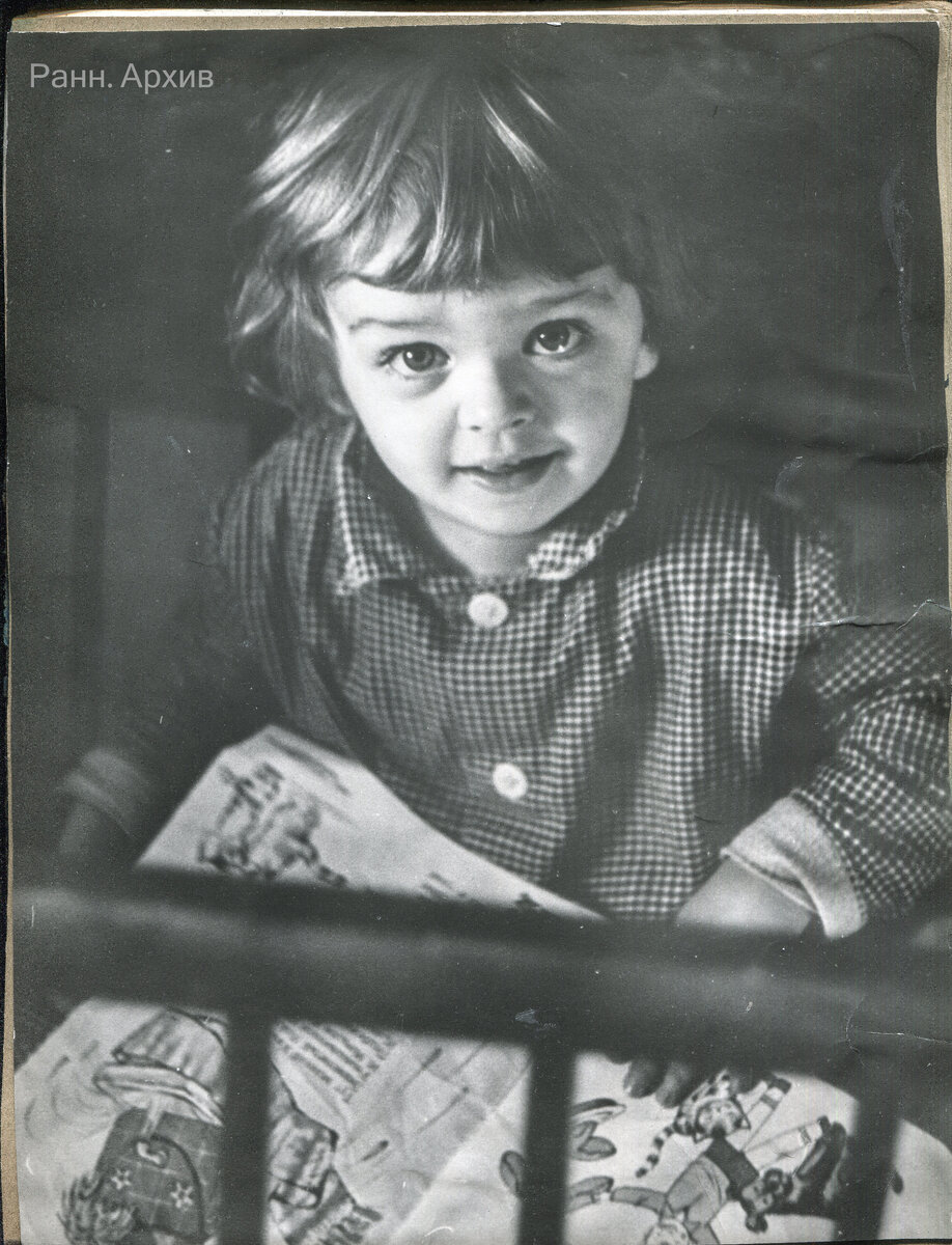 Что главное для дошкольника? Правильно больше картинок, меньше букв! Всё-таки именно хорошая иллюстрация во многом помогала и поощряла изучение букв и занятия чтением.