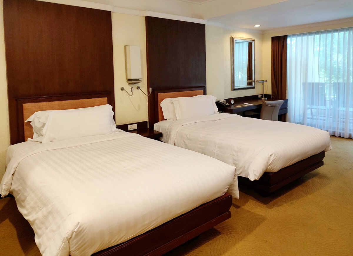 О, две кровати! Первый раз в Таиланде такой формат