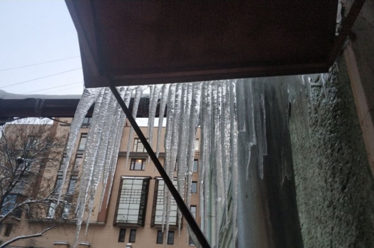    За первую неделю такое устройство вынесло 8 постановлений с назначением штрафов на общую сумму 800 тыс. рублей