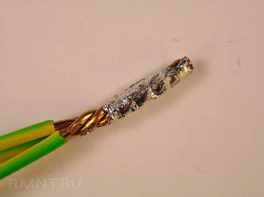 Некачественная пайка проводов обязательно выльется в проблему в будущем