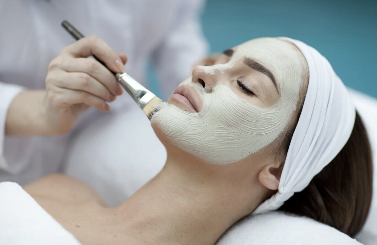 По лунным суткам также определяют периоды Экадаши, в которые полезно голодать и очищаться!